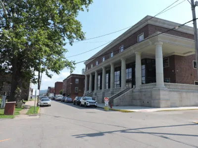 Brooke Commission approves X-ray machine bid for courthouse